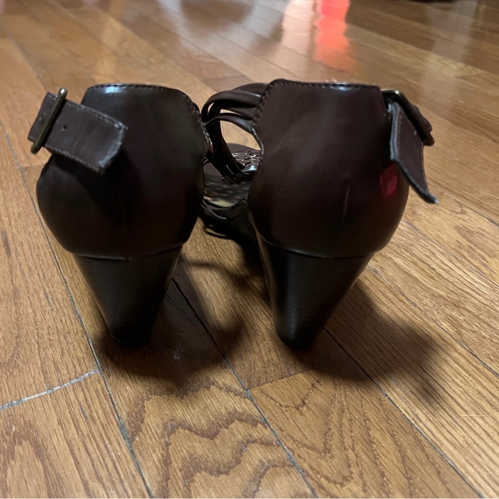G.H. Bass & Co Braided Wedge Sandal - Picture 6 of 8